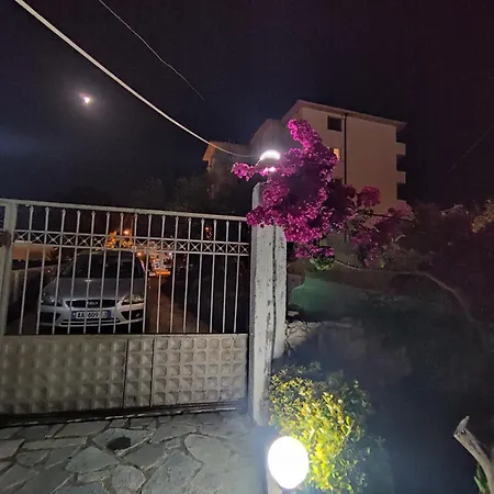 בית הארחה Sidorela