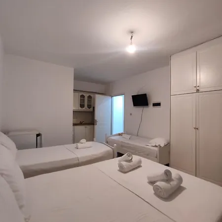 Sidorela Гостевой дом Ксамил