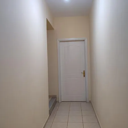 Sidorela Guest house *