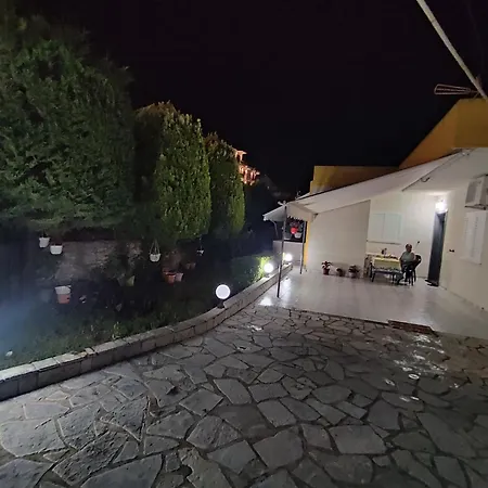 Sidorela 招待所 3*