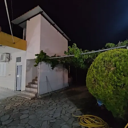 Konukevi Sidorela Ksamil