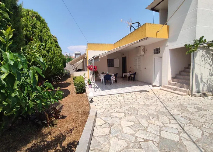 ゲストハウス Sidorela