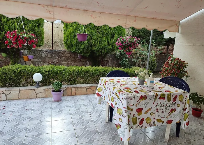 Sidorela ゲストハウス