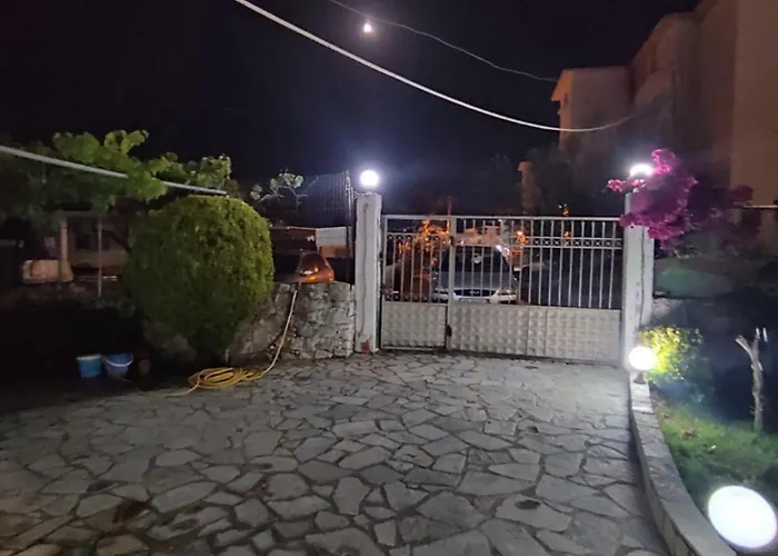 Sidorela 3* クサミル